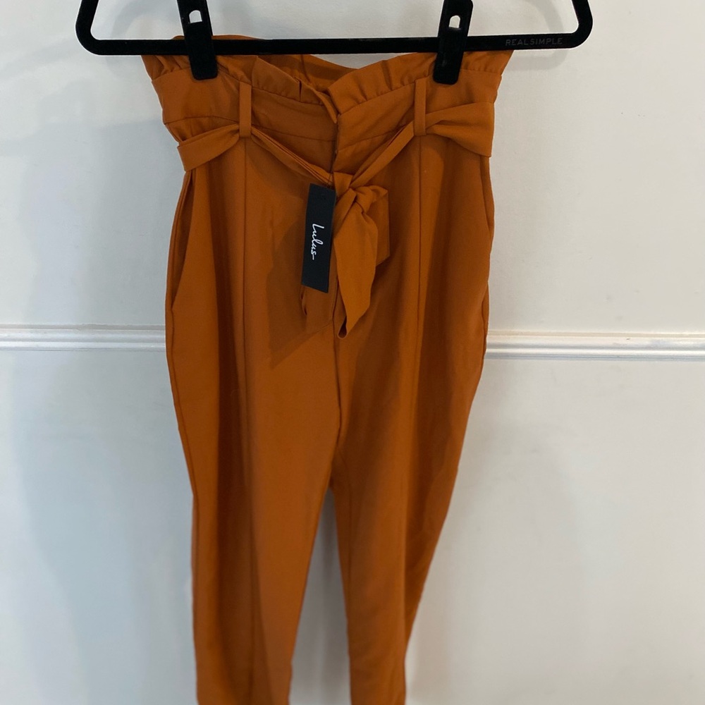 NWT Lulu's Burnt Orange/Brown High-Waisted Pants